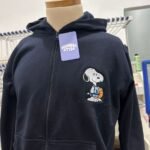 Hoodie/camiseta Snoopy basketball bordado