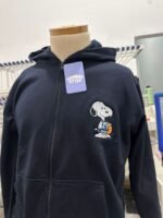 Hoodie/camiseta Snoopy basketball bordado