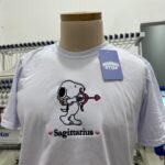 Camiseta/hoodie Snoopy signo zodiacal sagitario bordado