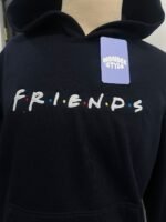 Hoodie/camiseta serie friends bordado - Image 2