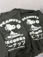 Hoodie/camiseta snoopy pareja o unidad estampado - Image 2